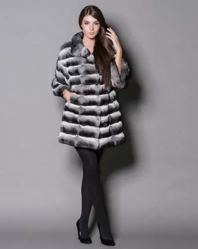 Shinchilla кожено палто (91 снимки): колко е бял, кафяв, нарязан, какво палто на чинчила, трикотаж, ревюта 759_32