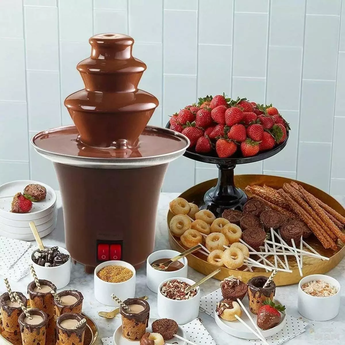 Чоколада за чоколадну фонтану: Шта је погодно и како је користити? Белгијска чоколада и друга. Шта је боље одабрати и како то треба да буде? 7607_23