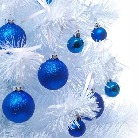 Kepiye dekorasi wit Natal kanthi bal? Dekorasi sing apik lan apik jambon, abang lan biru, ijo lan werni warni liyane 7614_37