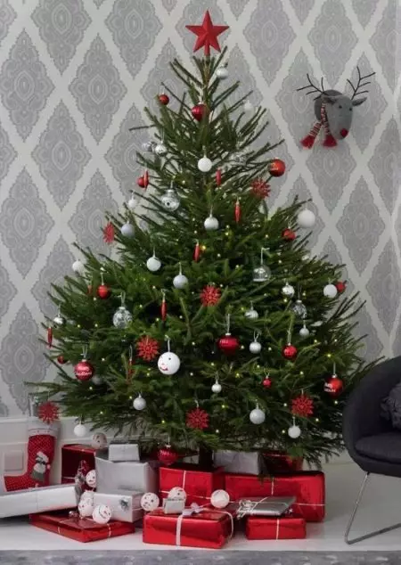 How to decorate a live tree? 45 Photos How to beautifully dress at home real pine or fir on the new year? 7637_27