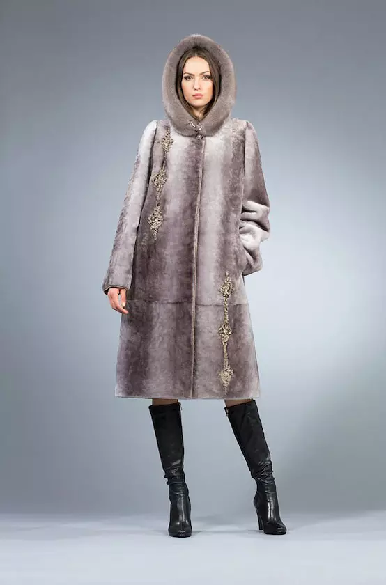 Pyatigorsky Fur Coats (79 foto): Modelli di Nutria Fur Factory a Pyatigorsk, recensioni 764_42