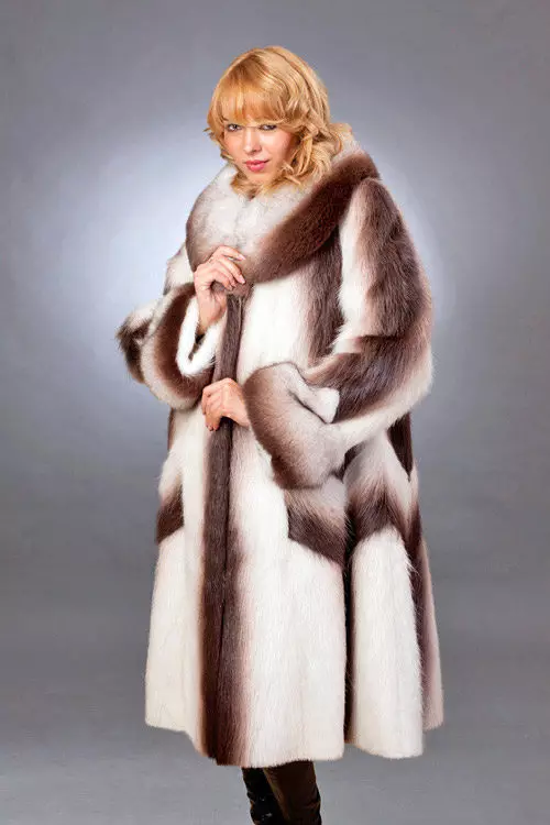 Pyatigorsky毛皮大衣（79張）：從海狸鼠皮毛廠在皮亞季戈爾斯克的機型，評論 764_44
