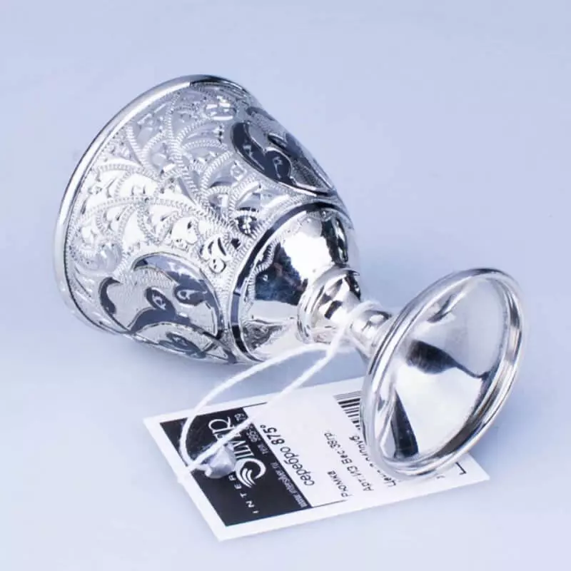Подарунки зі срібла: чарка і підкови, ложка, монета і інші креативні срібні сувеніри 7677_12