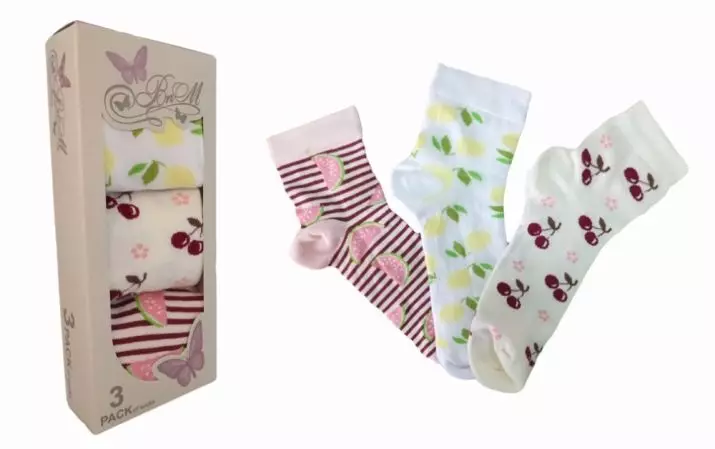 Sokker som gave: Registrering af en kuffert af mandlige sokker og CAISA med sokker til børn. Originale sæt af søde sokker til kvinder 7699_18