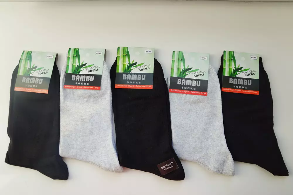 Sokid kingitusena: meeste sokkide ja caisa kohvri registreerimine sokkidega lastele. Originaalsed armas sokid naistele 7699_5