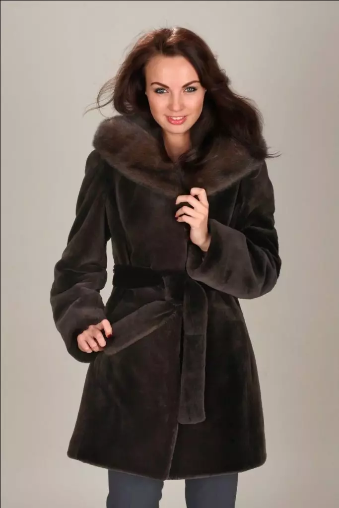 Beaver Fur Coat 96 Foto: Apa itu Mantel Bulu dari Bobrika, Ulasan, Berapa Biaya 770_5