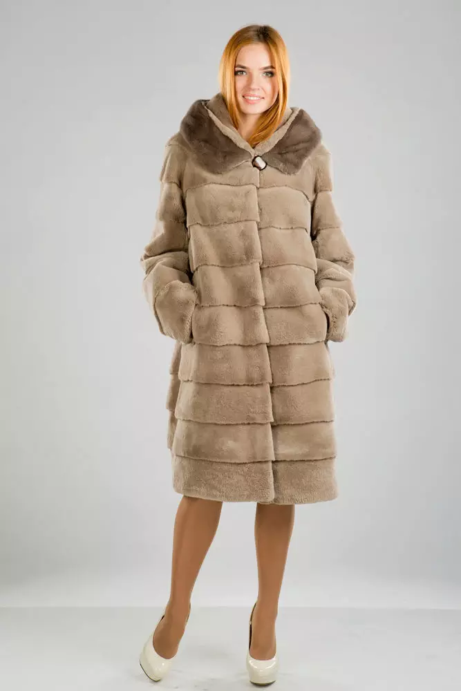 Foto de la capa de piel del castor 96: ¿Qué es un abrigo de piel de Bobrika, revisiones, cuánto costos? 770_59