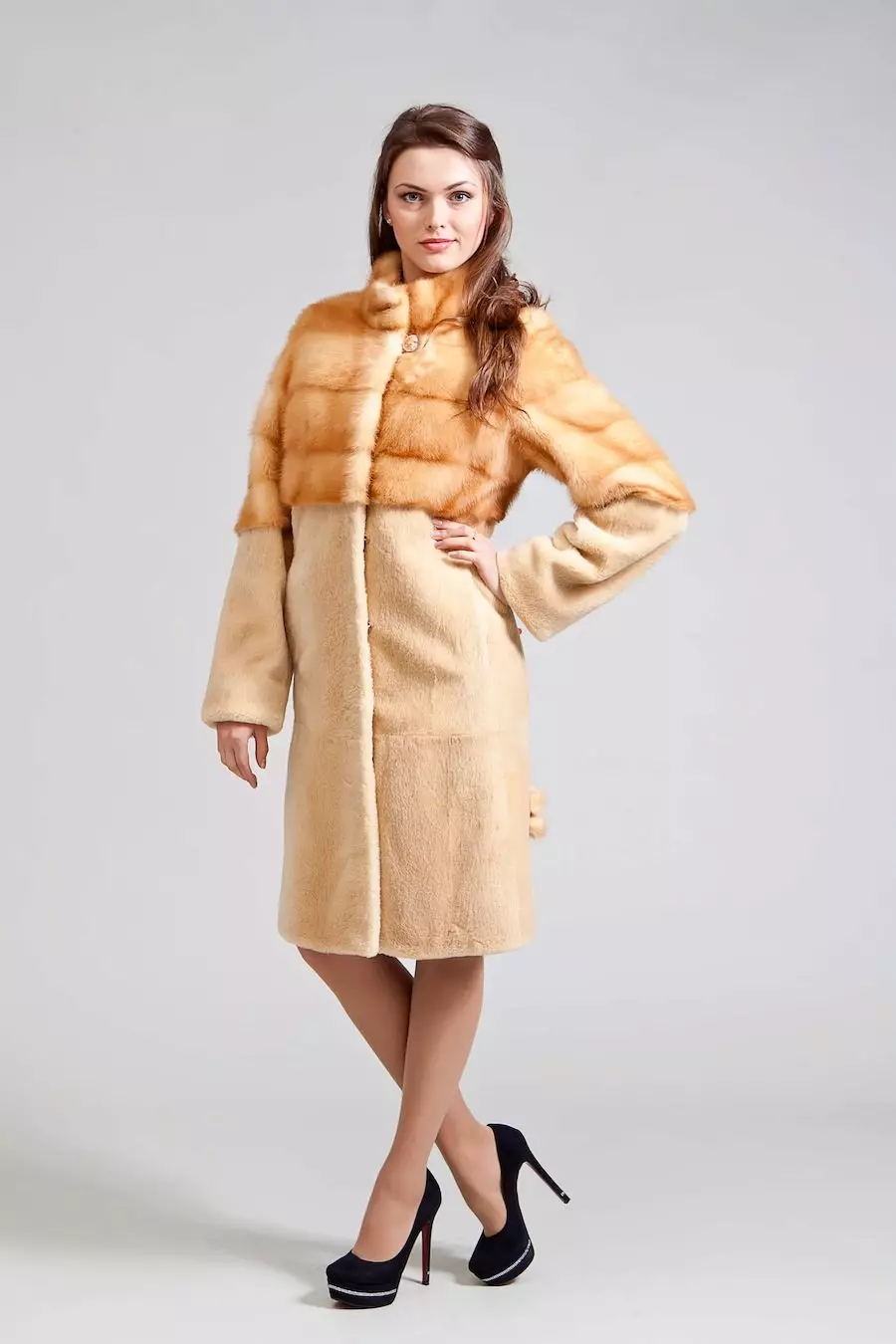 Foto de la capa de piel del castor 96: ¿Qué es un abrigo de piel de Bobrika, revisiones, cuánto costos? 770_71