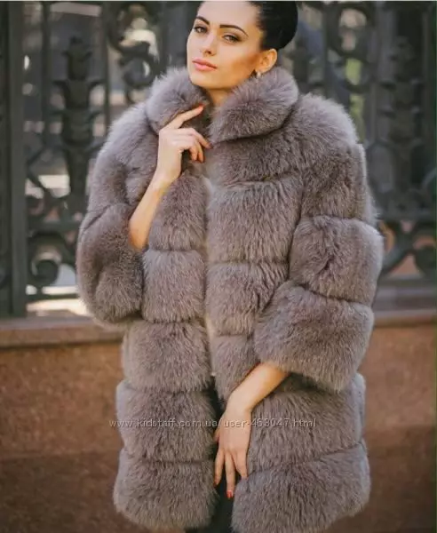 Spring Fur Coat 2021 (Picha 108): kanzu ya Sadz na hood, joto, Kifini, kitaalam 772_22