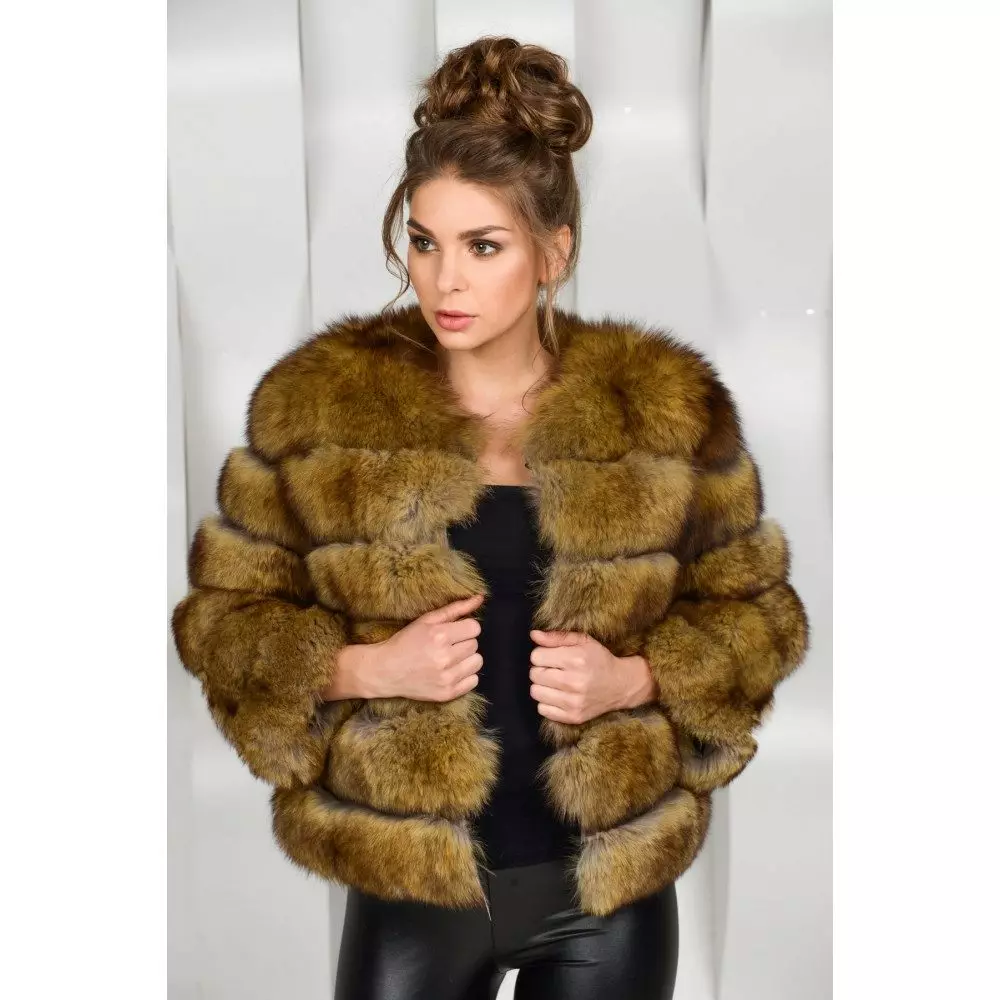 Spring fur coat 2021 (108 photos): Sadz coat with hood, warm, Finnish, reviews 772_25