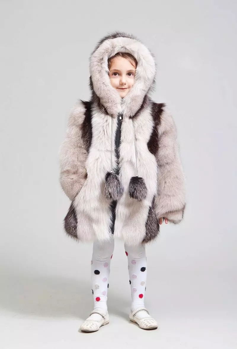 Spring fur coat 2021 (108 photos): Sadz coat with hood, warm, Finnish, reviews 772_49