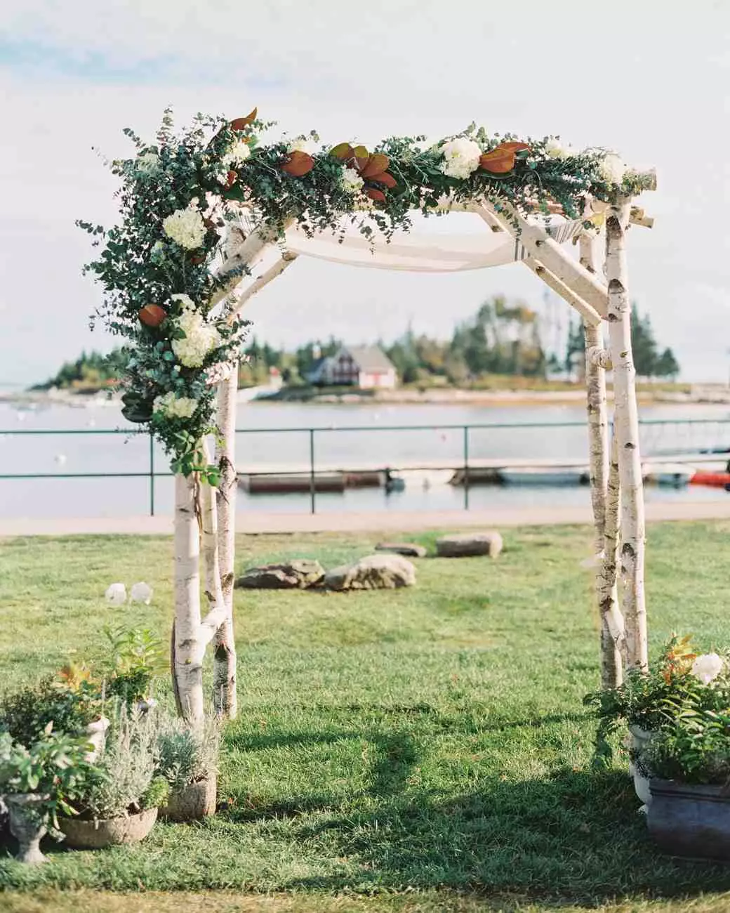 Öz əlləri ilə Wedding Arch (37 şəkil) necə bir toy üçün bir çərçivə arch etmək üçün necə? Step-by-addım dizayn təlimat 7761_2