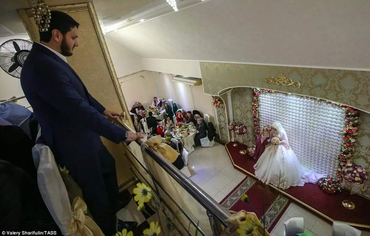 車臣婚禮（83張）：車臣婚禮慶典如何？最美麗的婚禮的傳統和習俗 7793_50