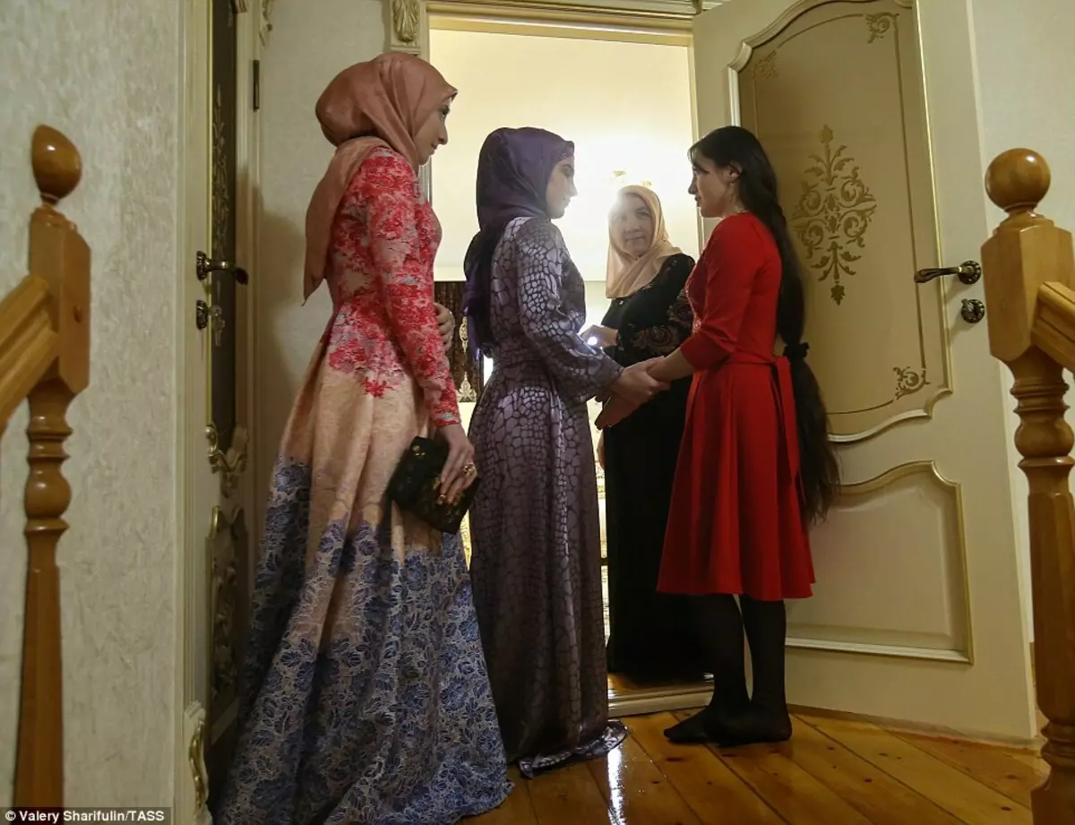 車臣婚禮（83張）：車臣婚禮慶典如何？最美麗的婚禮的傳統和習俗 7793_83