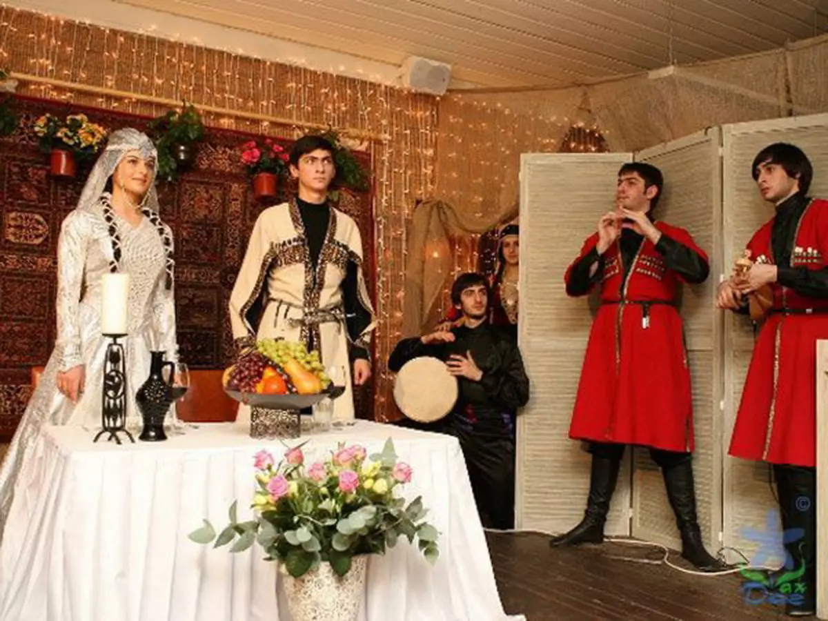 Сватовство невесты армянские традиции