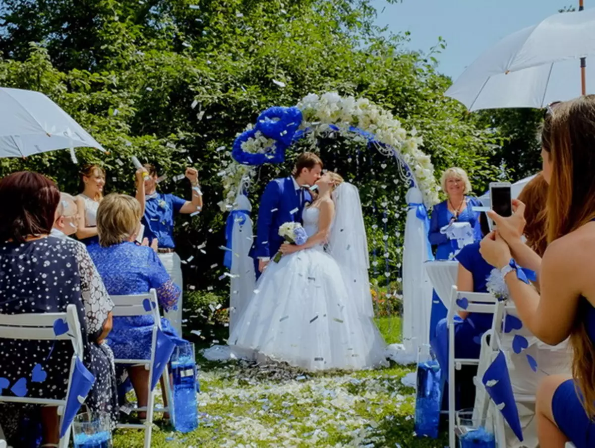 Свадьба в голубом цвете гости