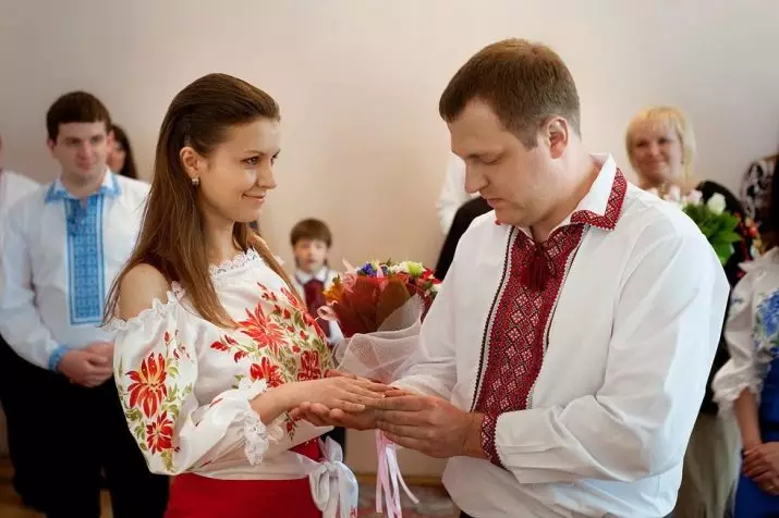 Wedding in style style (73 foto): Registrasi perayaan ing rakyat Rusia lan gaya slavonic lawas, nahan kawinan sing stylized ing musim panas lan mangsa 7844_69