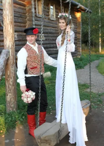 Wedding in style style (73 foto): Registrasi perayaan ing rakyat Rusia lan gaya slavonic lawas, nahan kawinan sing stylized ing musim panas lan mangsa 7844_7