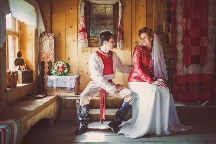 Wedding in style style (73 foto): Registrasi perayaan ing rakyat Rusia lan gaya slavonic lawas, nahan kawinan sing stylized ing musim panas lan mangsa 7844_71