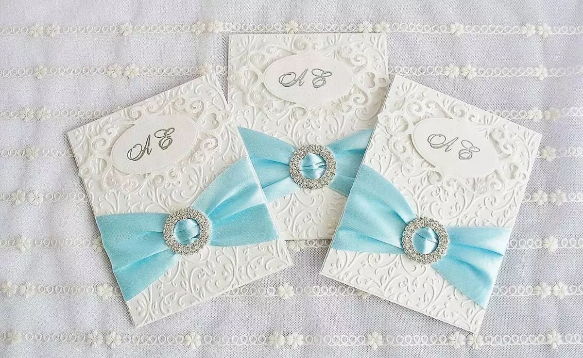 Matrimonio in colore blu (62 foto): idee per la progettazione del fondo di nozze di colori bianco e morbido, servo e paradisiaco, blu e pesca-blu 7854_37