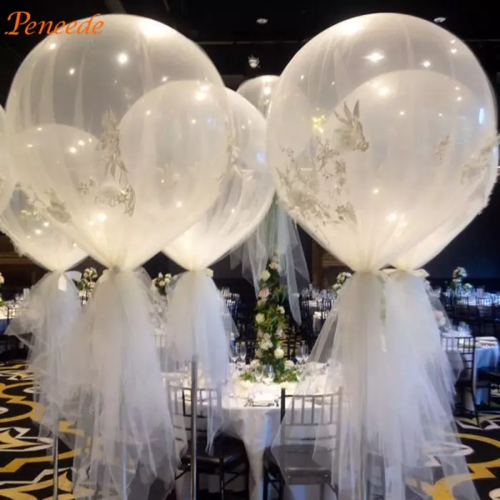 गुब्बारे के साथ शादी के हॉल की सजावट (57 फोटो): अपने हाथों के साथ शादी भोज कमरे की सजावट 7867_17