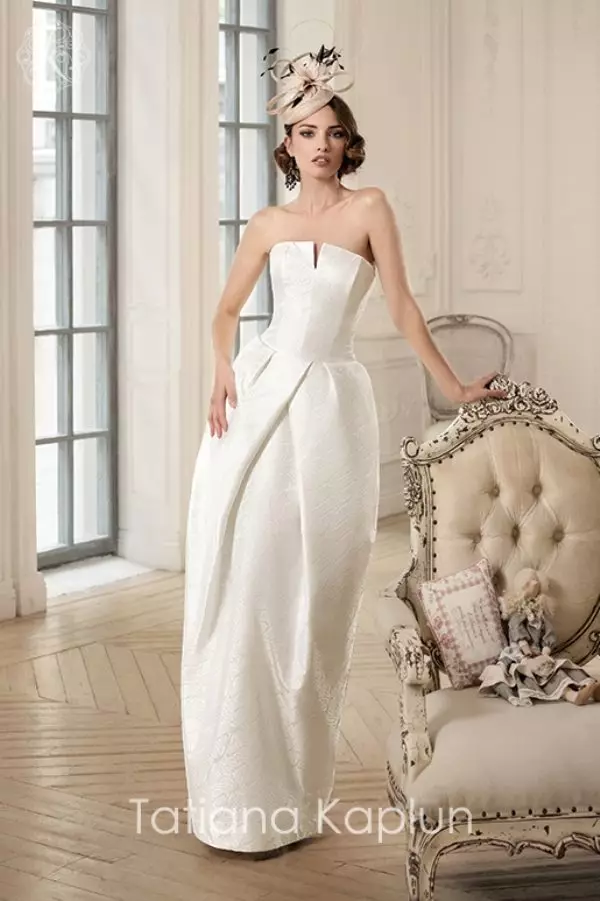 Gaun pengantin dari Tatiana Kaplun dari The Lady of Quality Collection dengan Rok Tulip