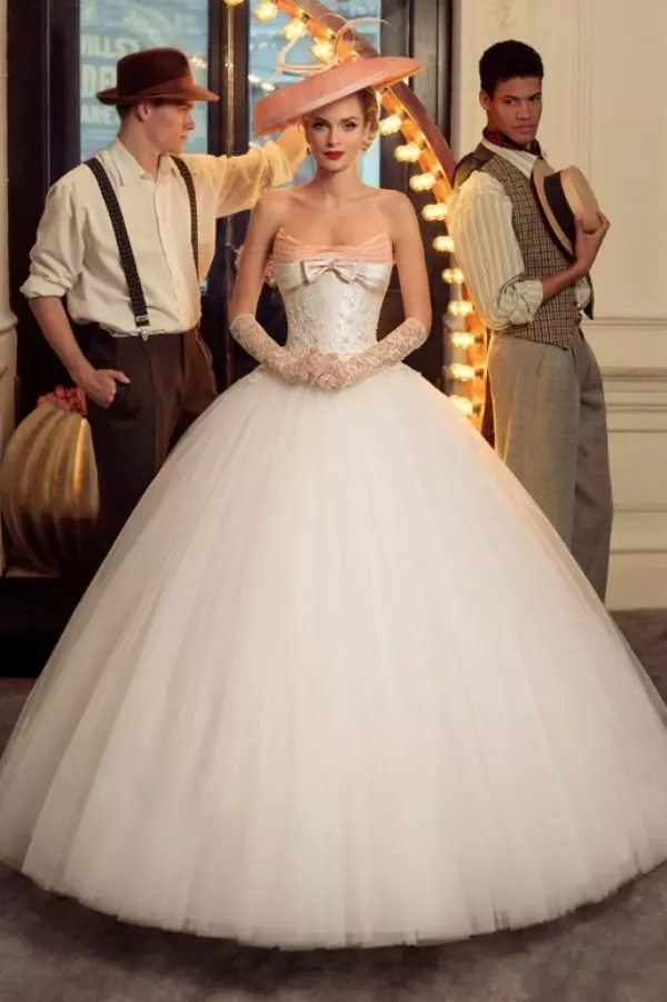 שמלת חתונה שופעת מטאטיאנה קפלון