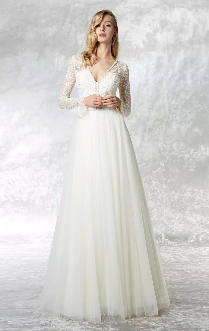 Gaun pengantin A-siluet dengan lengan