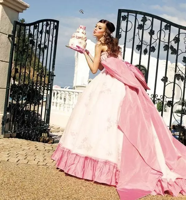 웨딩 화이트 핑크 드레스