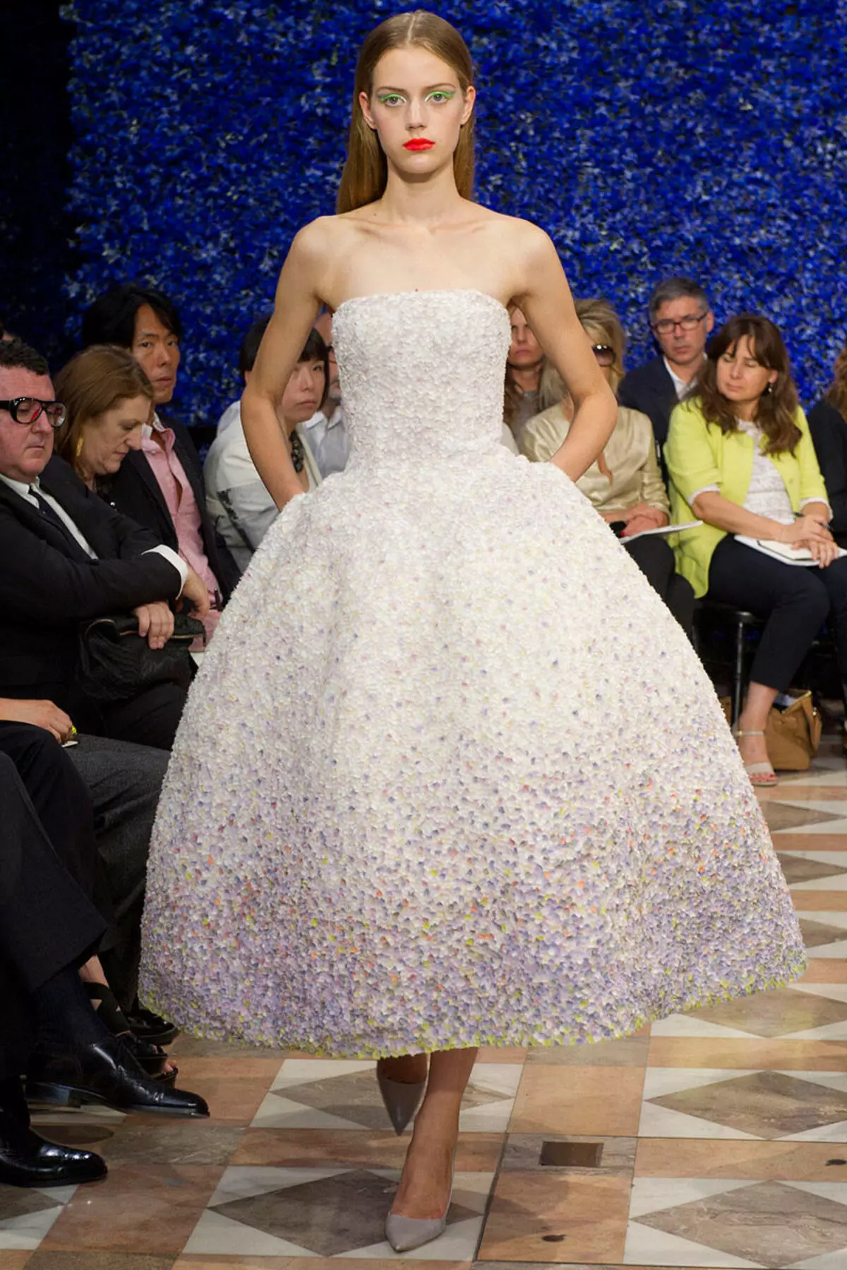 wedding dress ji Dior Retro