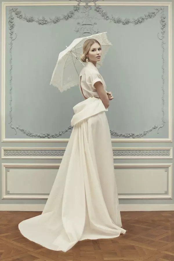 Abito da sposa da Ulyana Sergeenko