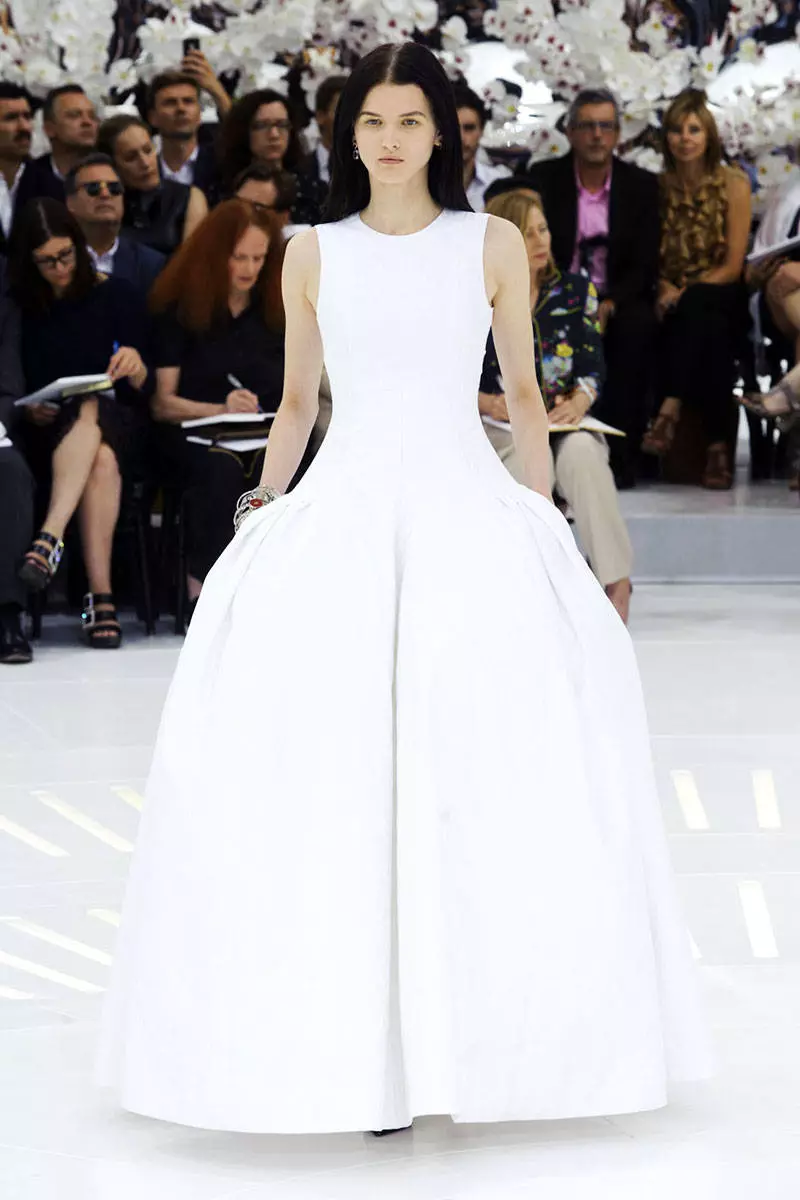 Chanel-siluet olan Wedding dress
