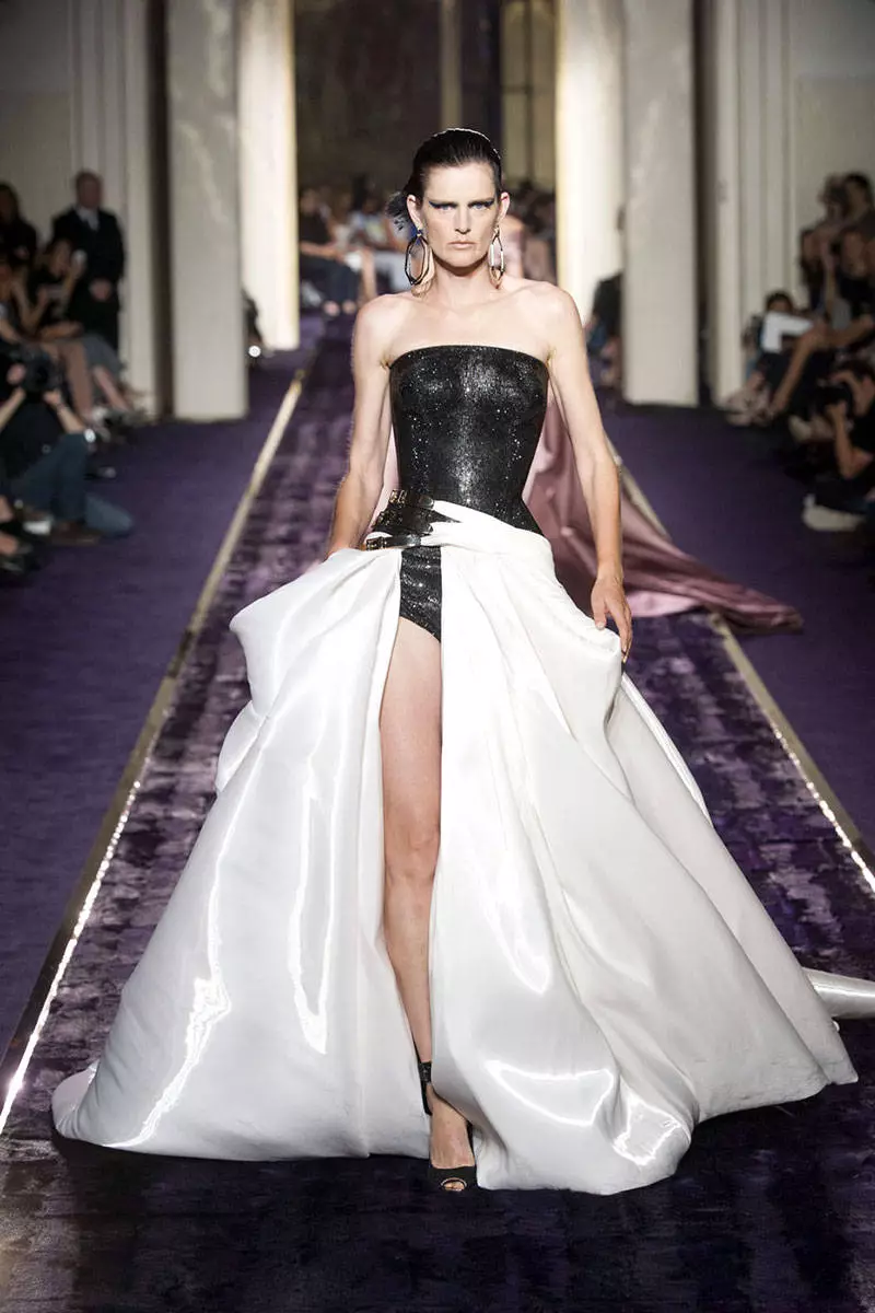 qara korset ilə Versace Wedding dress