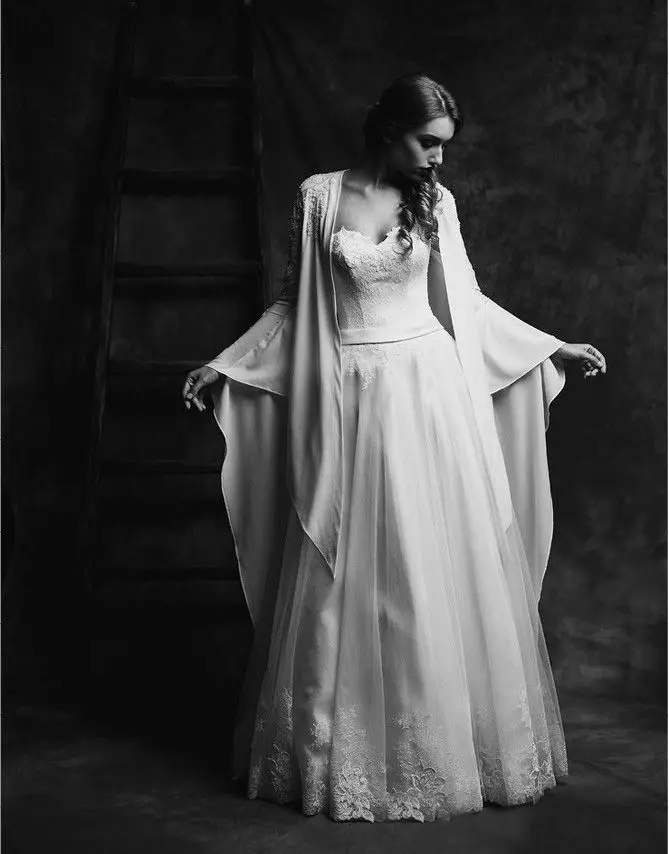 Vestido de casamento de Anne-Mariee da coleção de 2015 com capa