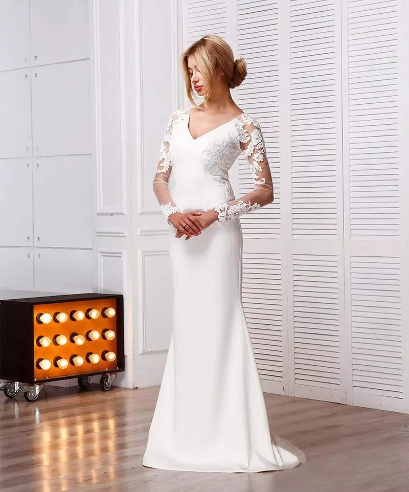 فستان زفاف من آن Mariee من مجموعة 2016 مع قص ديب