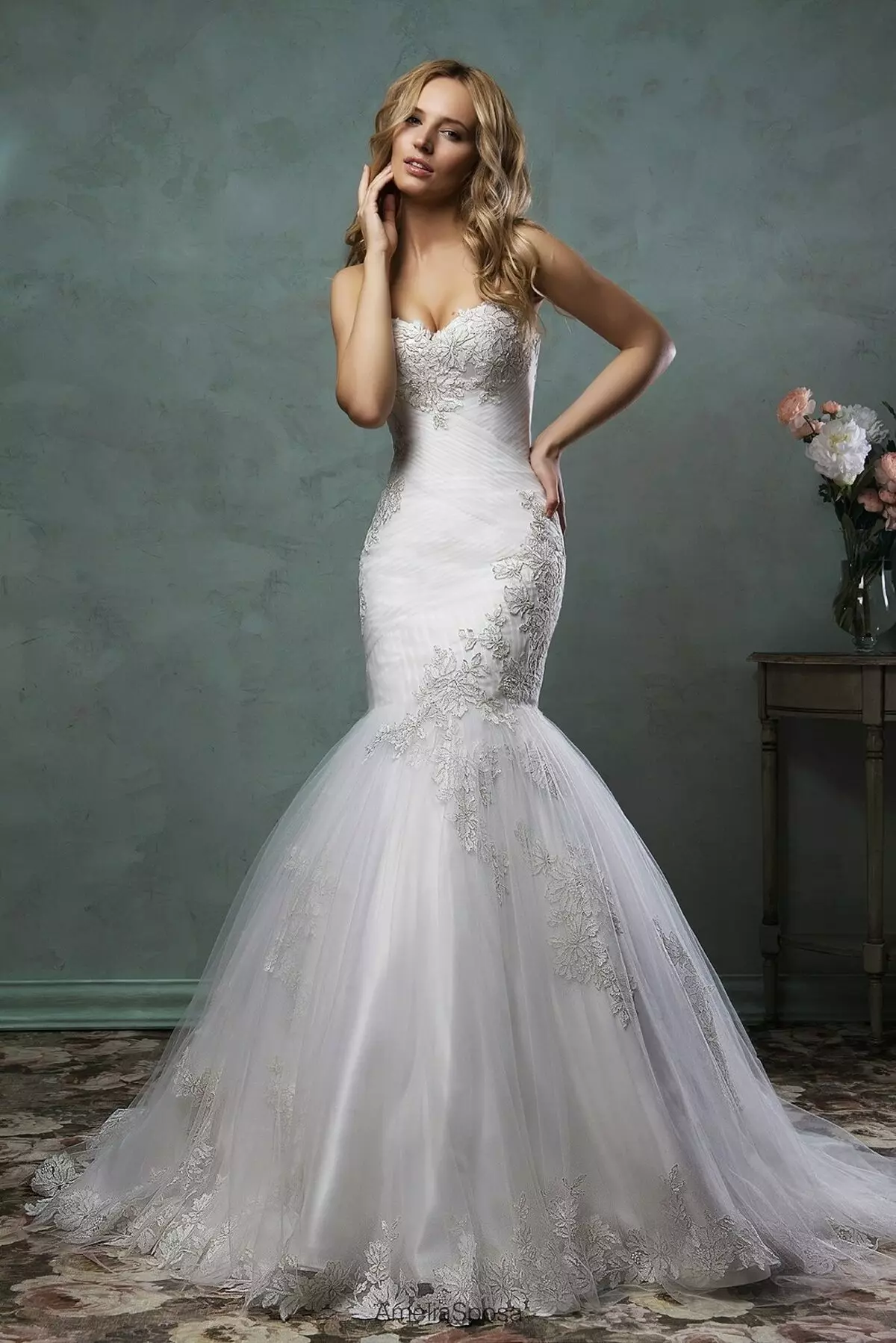 Amelia Sposa ငါးမှမင်္ဂလာဆောင်ဝတ်စုံ