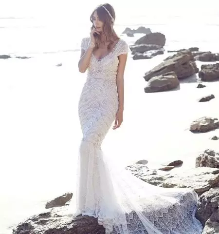 فستان الزفاف حورية البحر من آنا كامبل