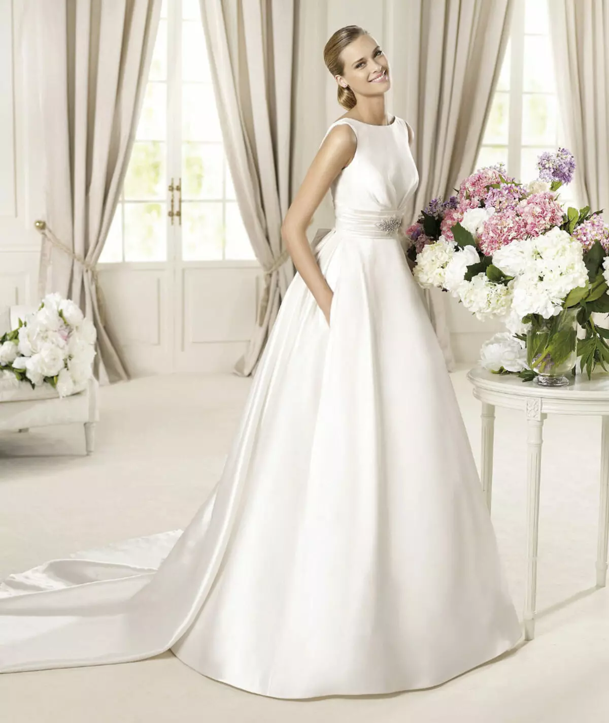 Abito da sposa da Pronovias Satin