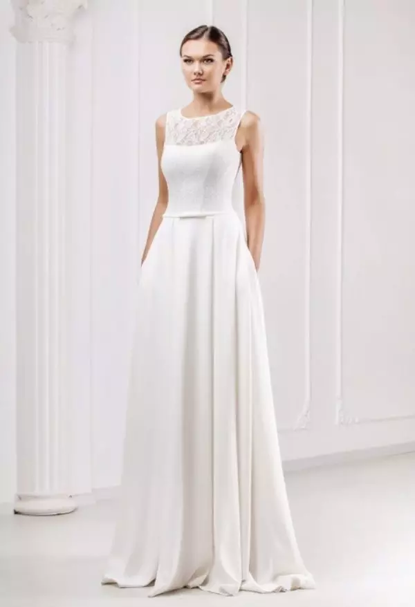 Egyszerű esküvői ruha Oksana Fly