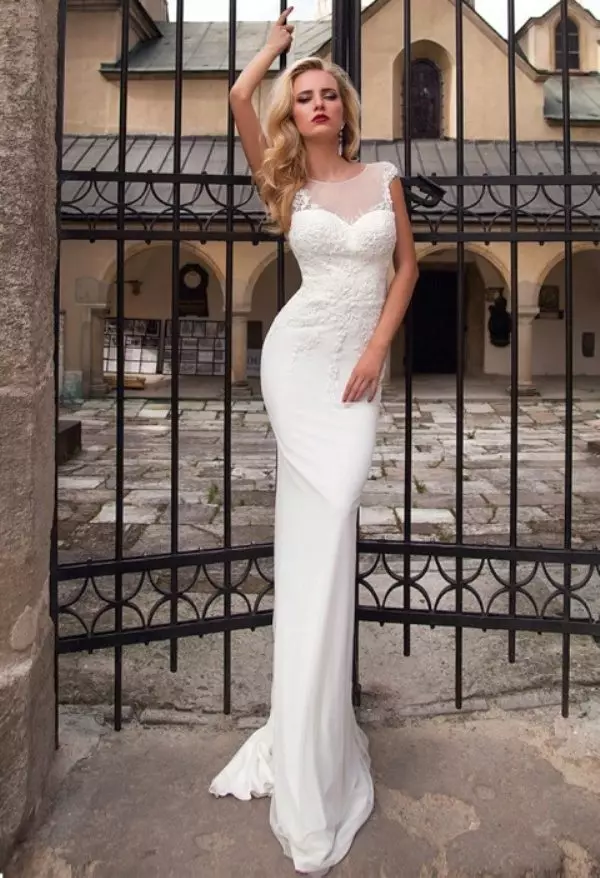 Vestido de novia de Oksana Moscas Mallas