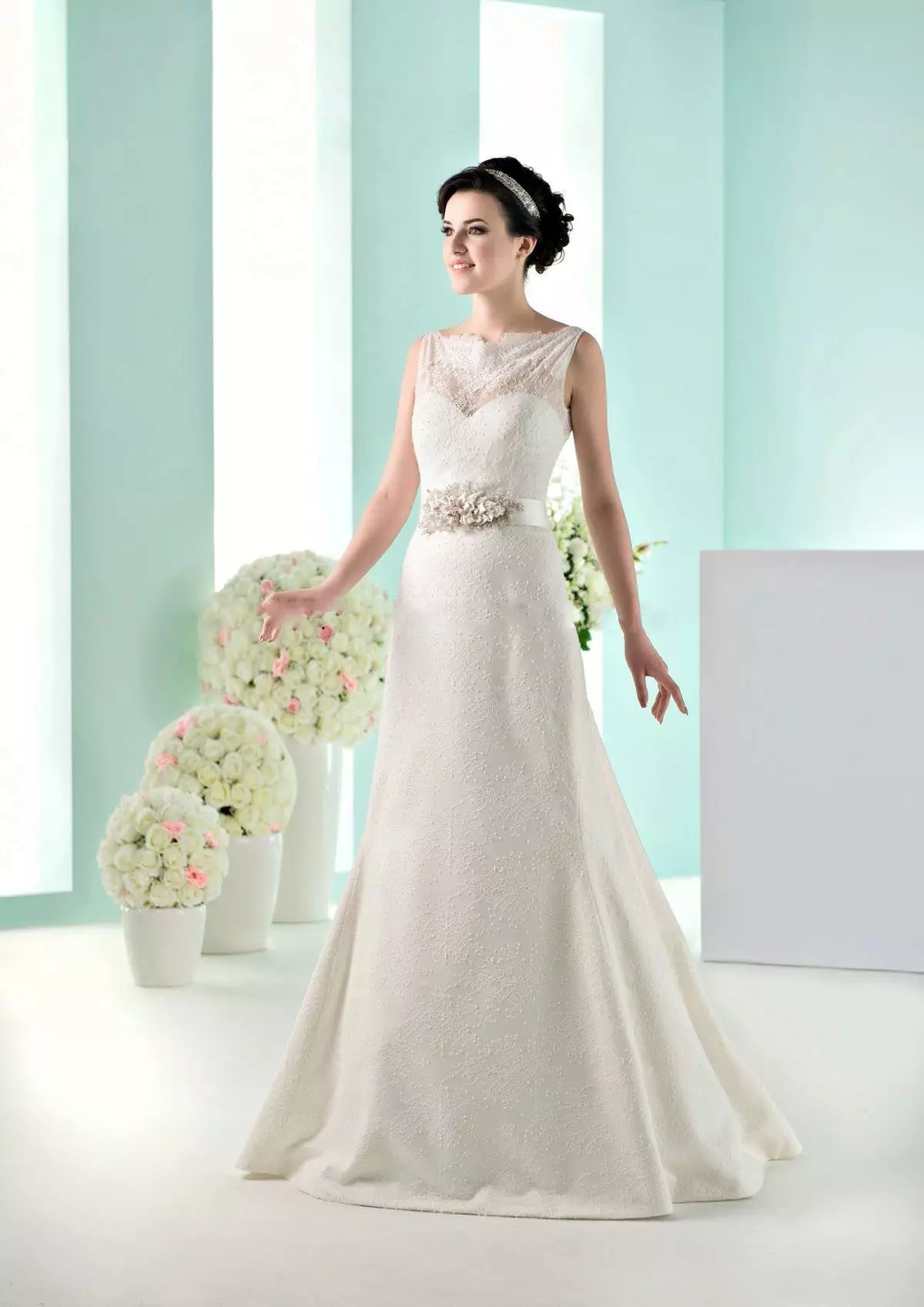 Klasické svatební šaty A-silueta