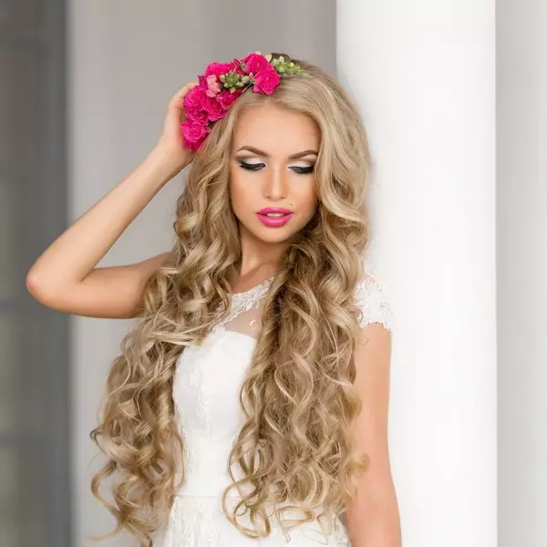 Hairstyle ընկերուհու հարսնացուի համար 7957_28