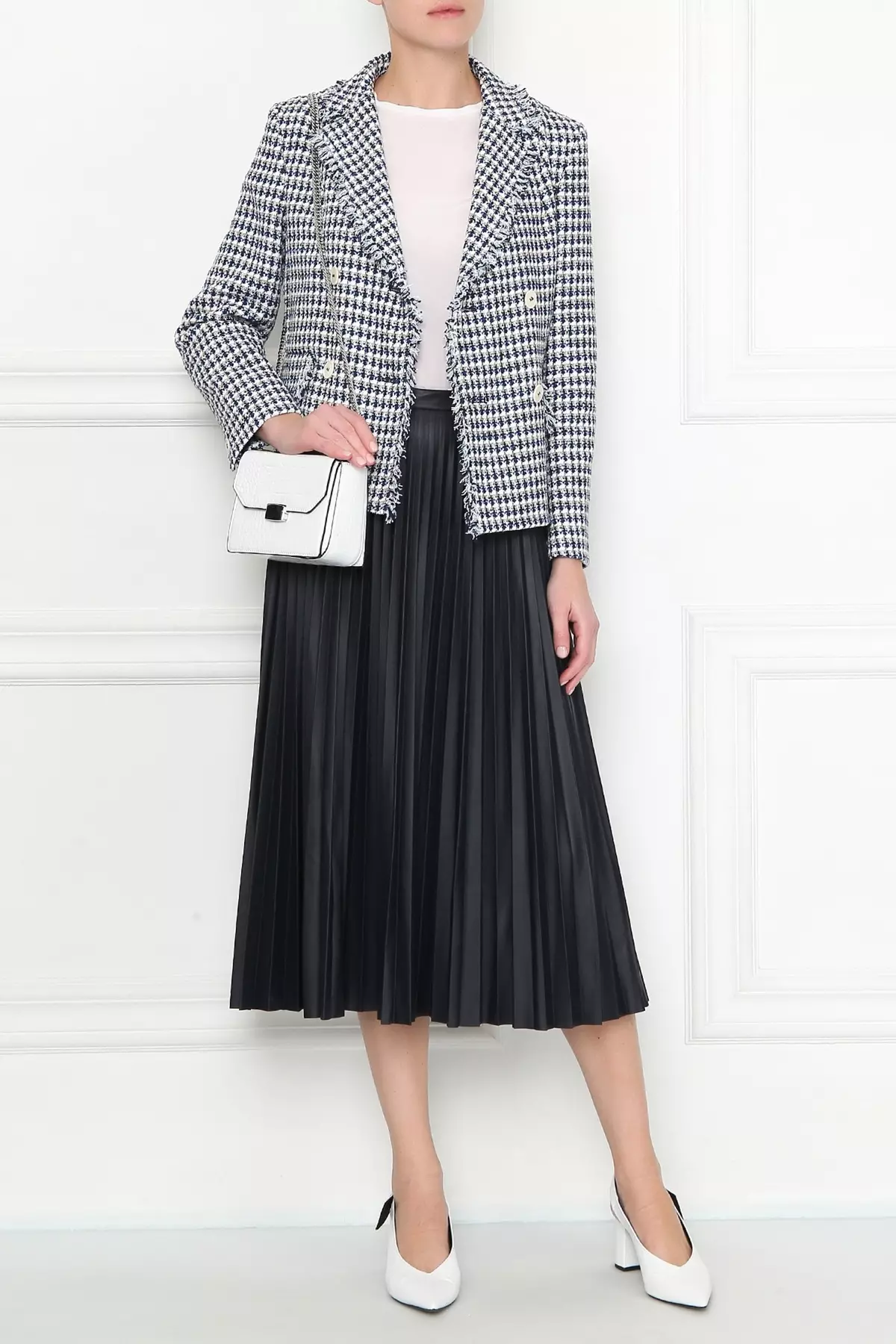 Jaqueta com uma saia pliste: imagens com uma jaqueta e um cinto (cinto), imagens interessantes com um terno de cor quadriculado, branco e outro 796_15