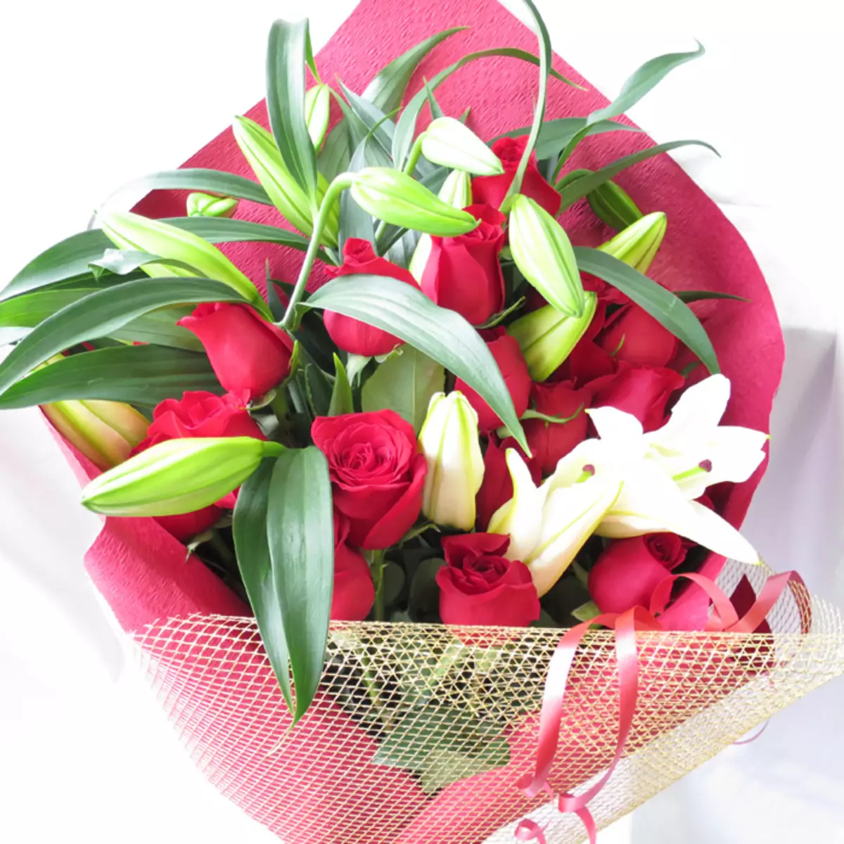 Bouquet kot darilo za poročne novice (113 fotografij): Kaj cvetje dajejo mladim od staršev in gostov? 7987_7