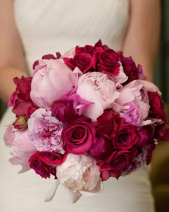 婚礼成分与小苍兰和满天星：红玫瑰（58张）新娘花束 7996_38