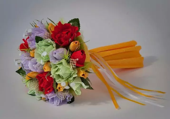 የሠርግ ላይ ከረሜላ (60 ፎቶዎች) Bouquet: ኦሪጅናል የሰርግ ከረሜላ ቅንብሮች ሙሽሪት ለ 8000_16