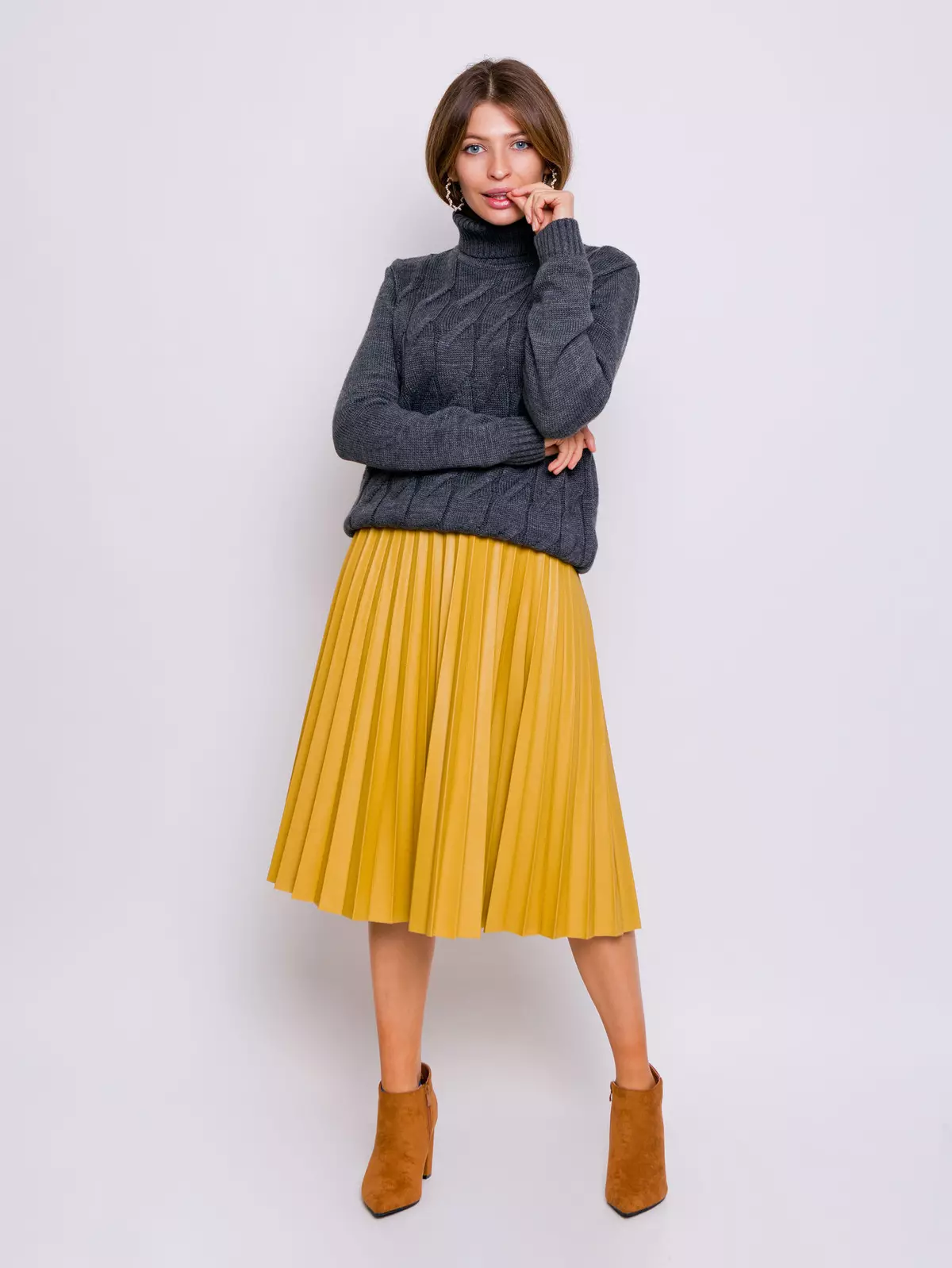 Placs Skirt Kulit: Apa yang perlu dipakai Rok Eco-Piece Pleated? Imej dengan skirt kulit tiruan hitam dan coklat 800_15