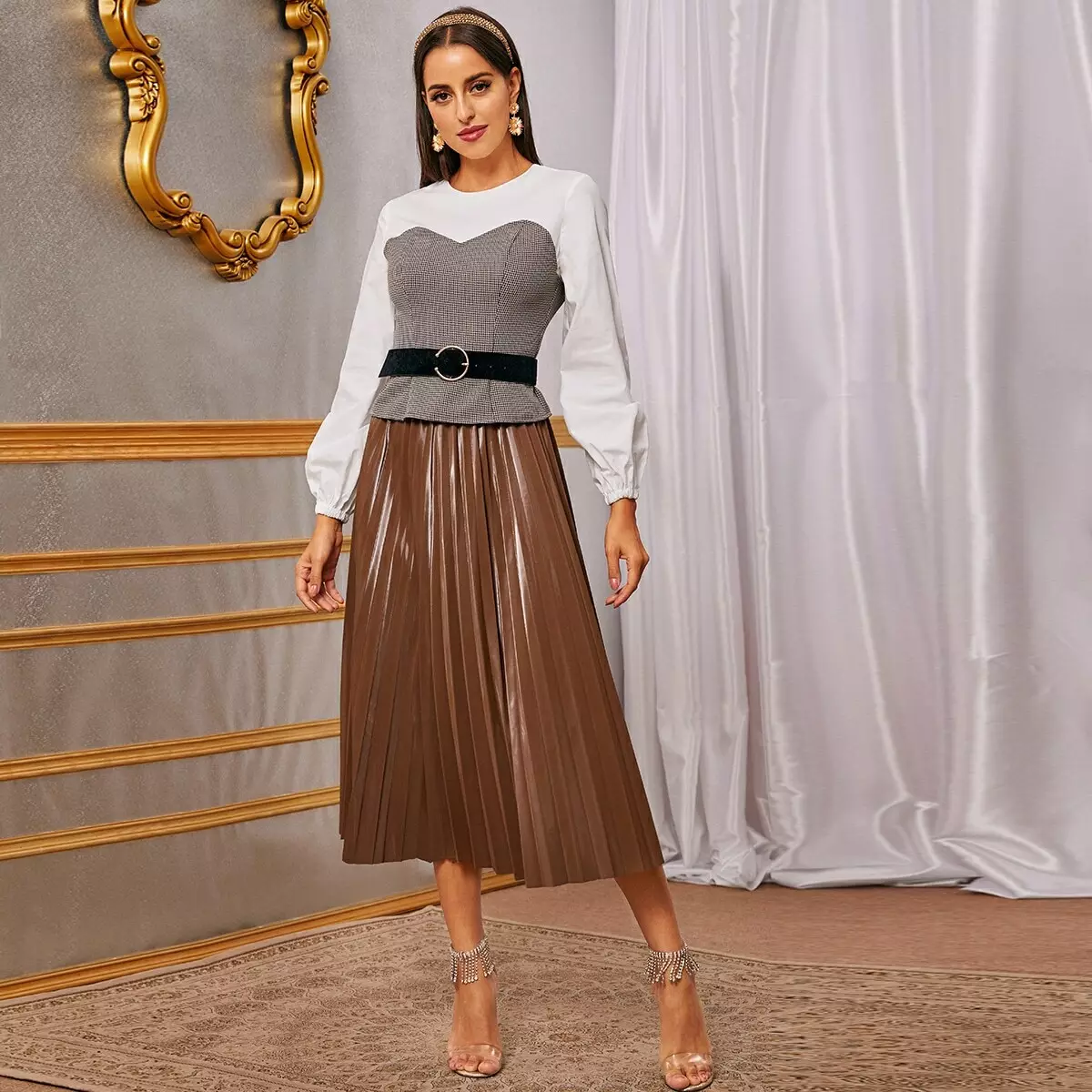 Tries kožené sukne: Čo nosiť skladanú ekologickú sukňu? Obrázky s čiernou a hnedou umelou kožou sukne 800_20
