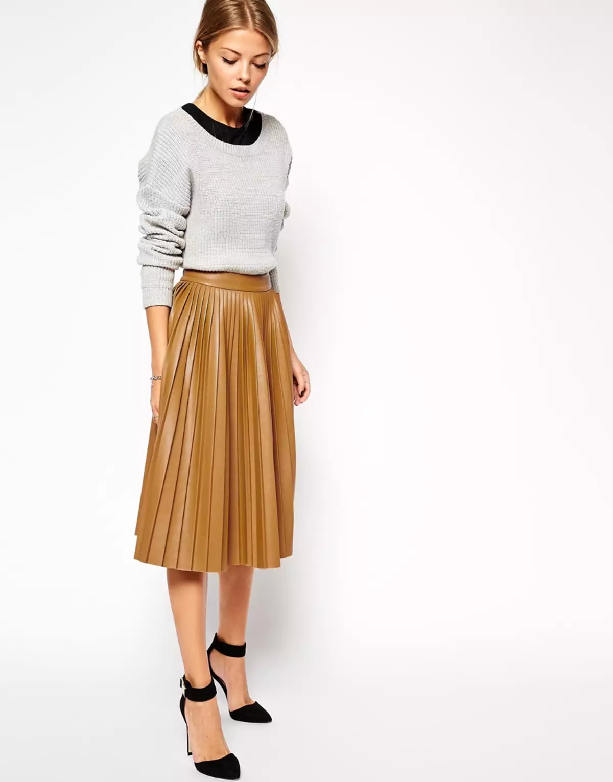 Placs Skirt Kulit: Apa yang perlu dipakai Rok Eco-Piece Pleated? Imej dengan skirt kulit tiruan hitam dan coklat 800_28