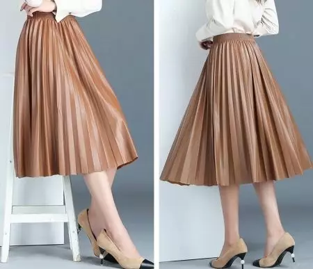 Plears odos sijonai: Ką dėvėti plečiamas ekologinis gabalas sijonas? Vaizdai su juodais ir rudais dirbtiniais odos sijonais 800_35
